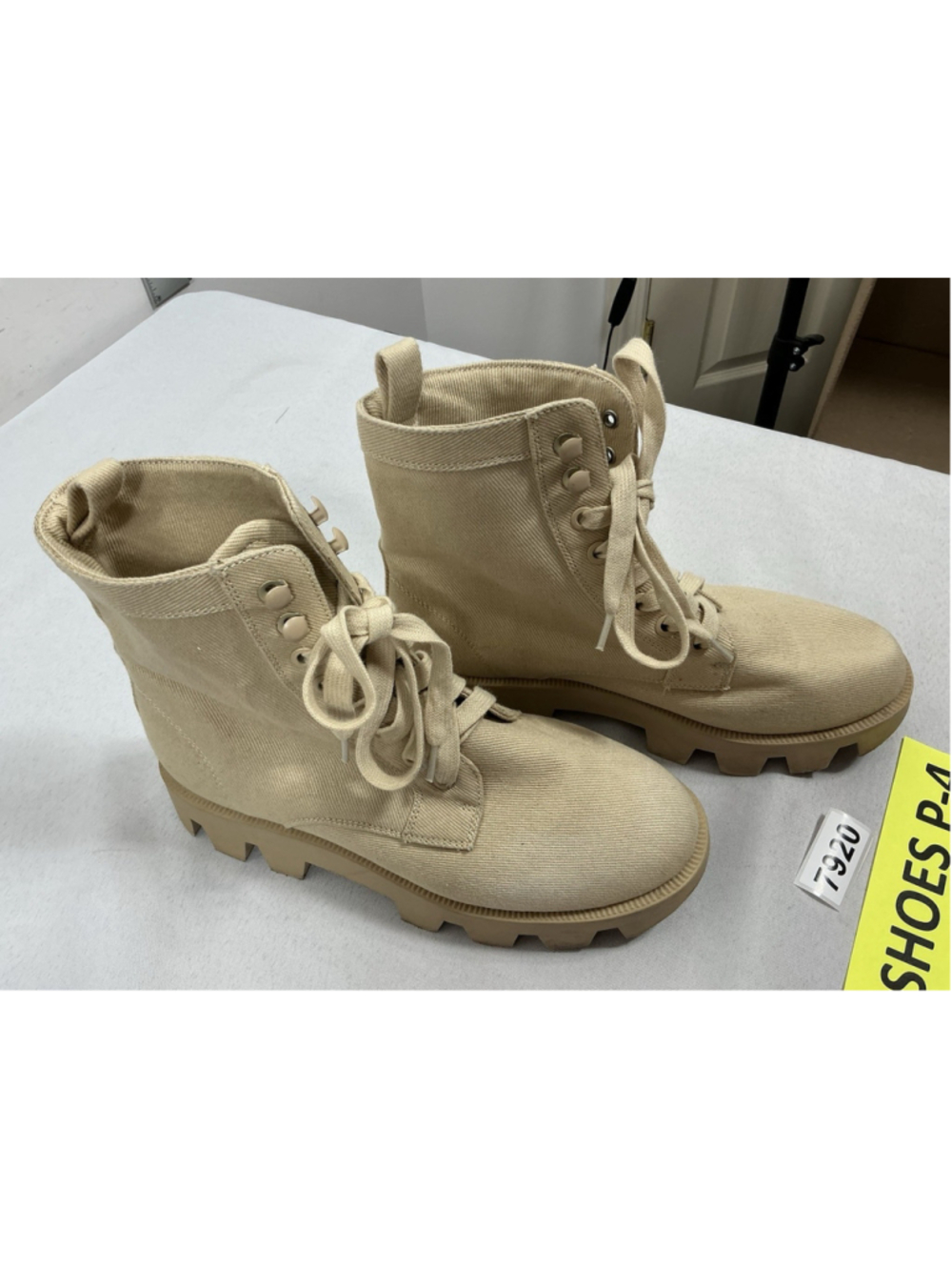 Womans Mix No 6 Jenson Lace Up Platform Ankle Combat Boots 7 M Tan